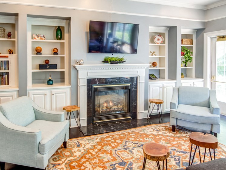 clubhouse lounge area with fireplace